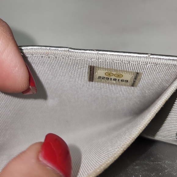 Authentic Chanel Silver Compact Wallet With Box, Dust Bag And Unbranded Chain - Picture 15 of 16